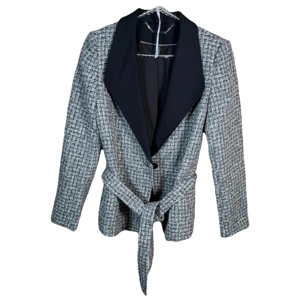 White House Black Market Belted Tweed Sz‎ 2  Jacket Grey With Black Lapel Collar